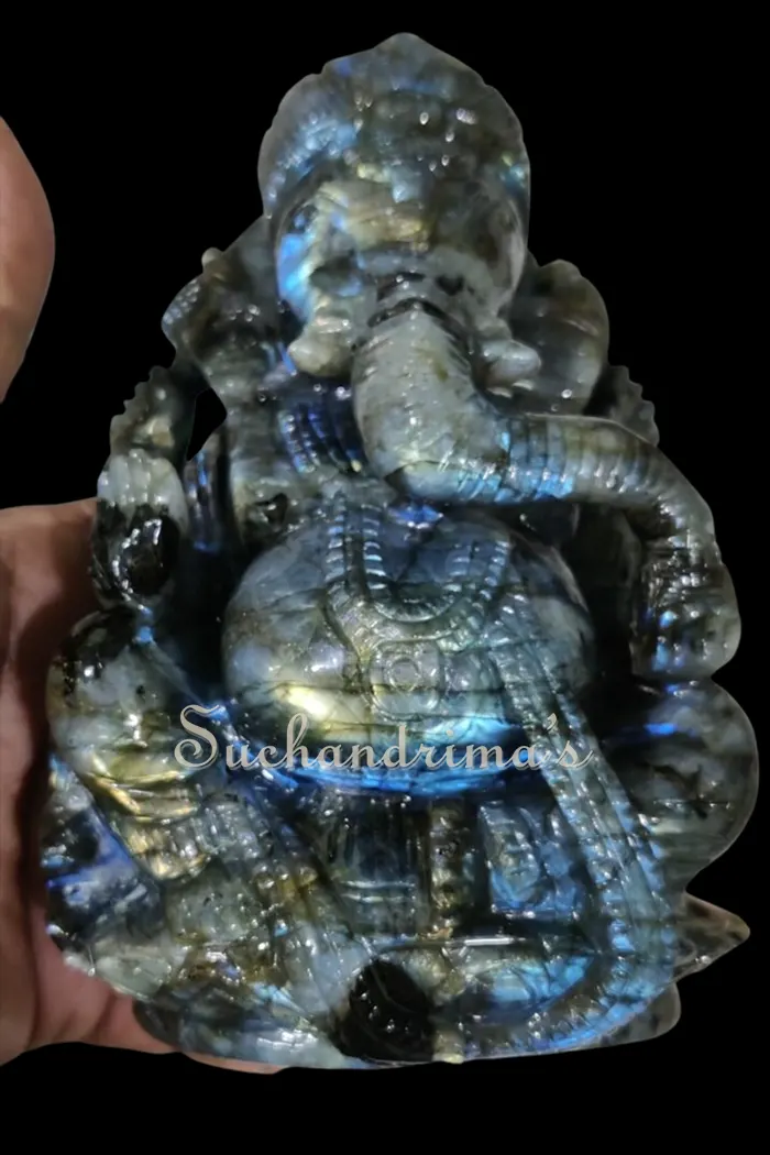 Labradorite Ganesha Holding in Hand